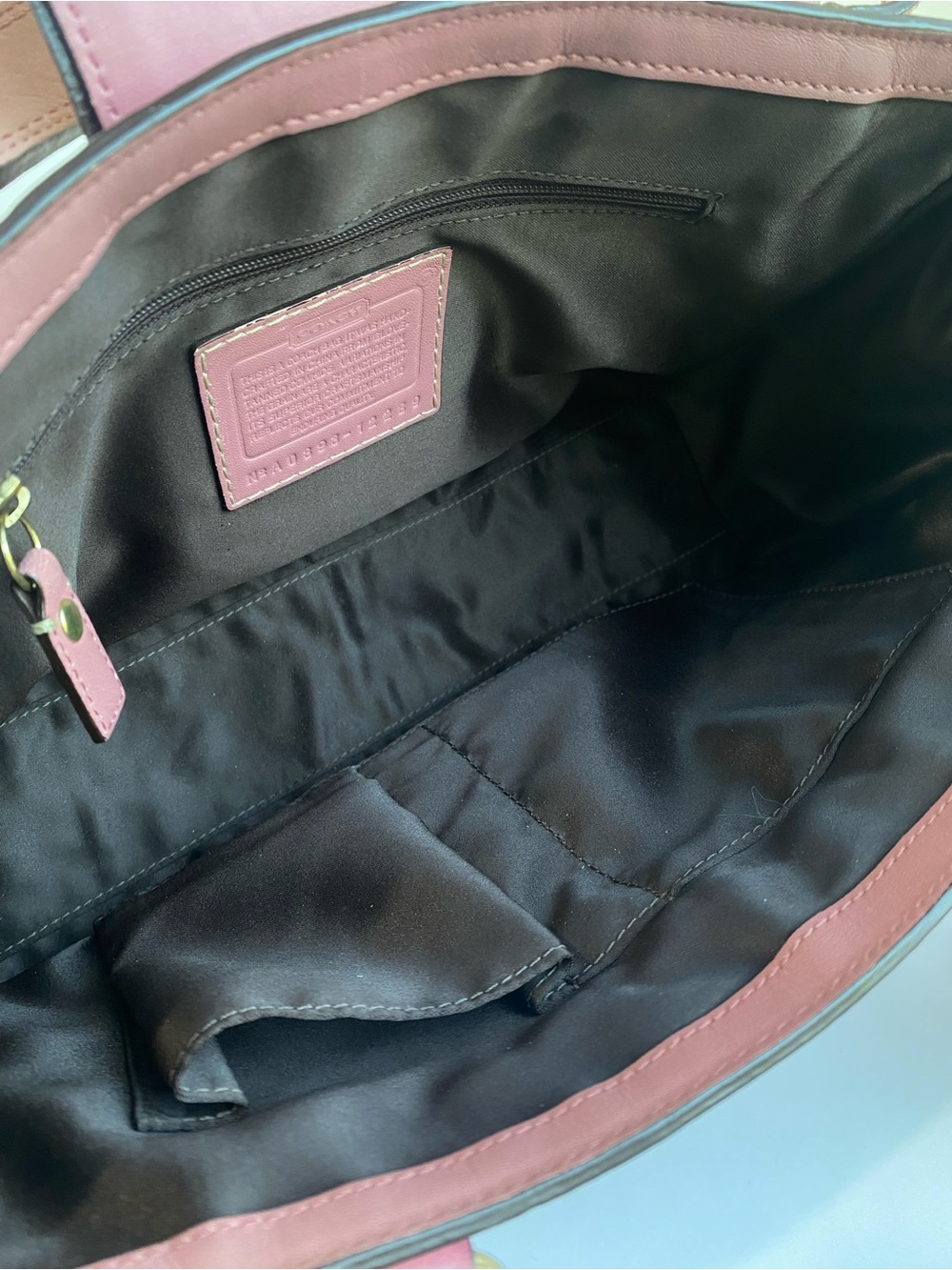 Coach Rare Rose Pink Y2K Embossed Hampton Shoulder Bag - Picture 12 of 13